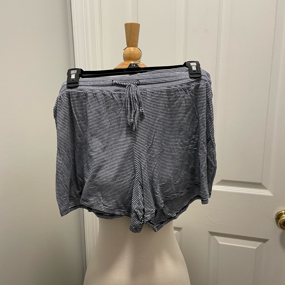 Lounge shorts